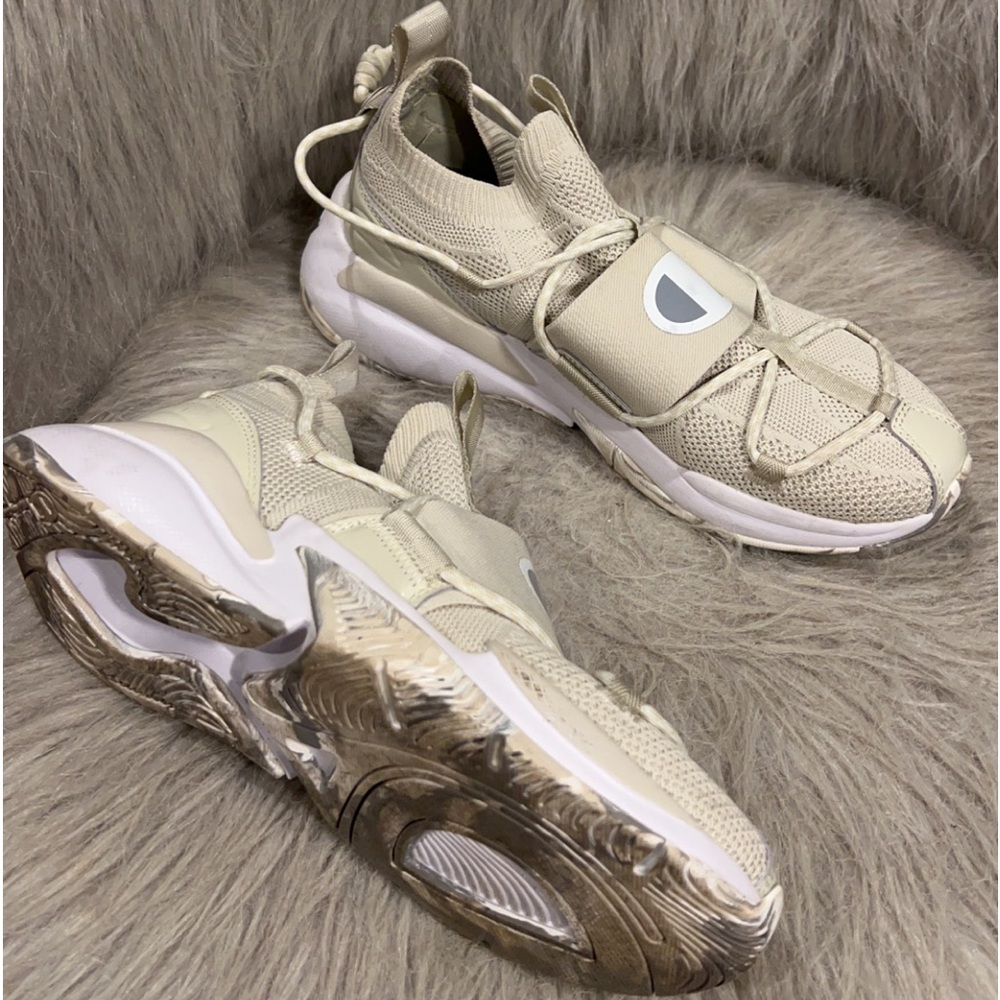 Champion sneaker